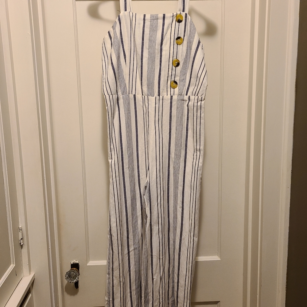 Adorable Women's Boutique Jumpsuit!
